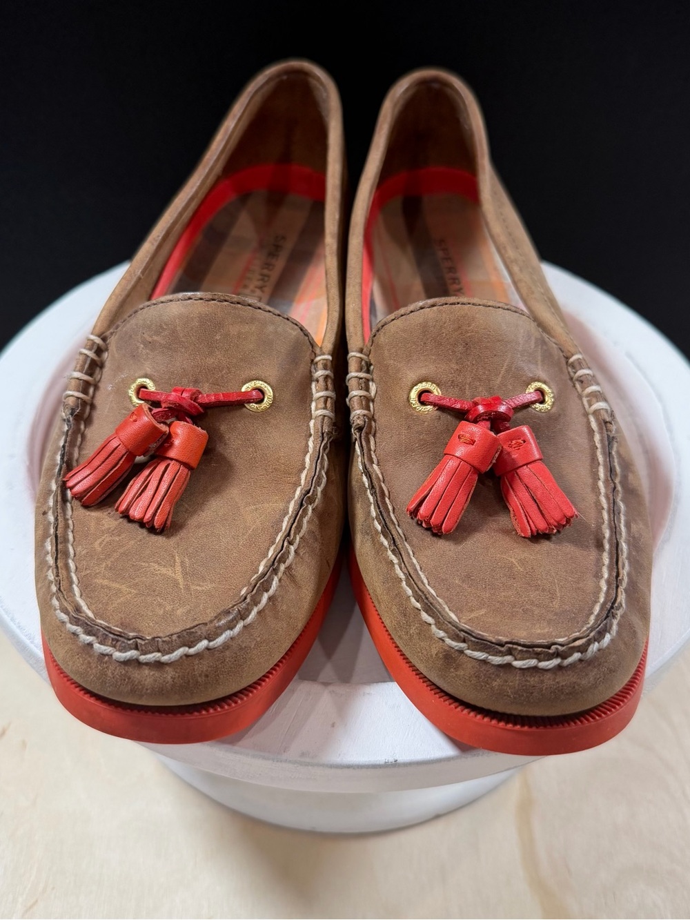 Women’s Sperry Top Sider Eden Tassel Loafers Leather With Coral Bottoms Size 8M